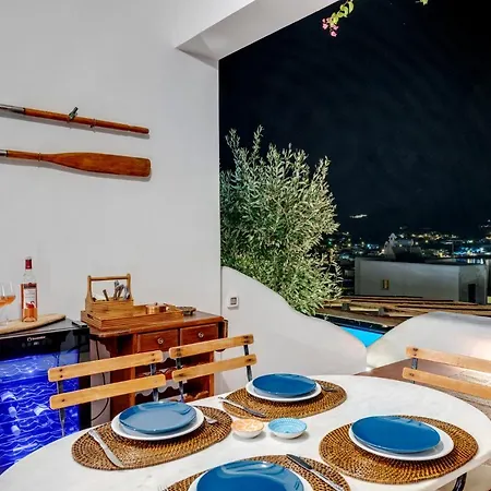 Cycladic Aura - Traditional * Finikas (Syros)