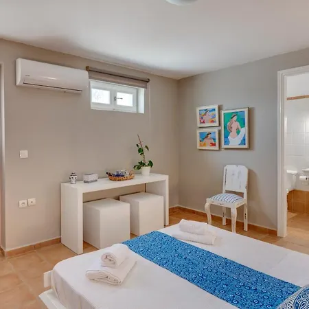 Villa Cycladic Aura - Traditional