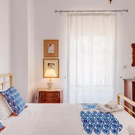 Cycladic Aura - Traditional Villa *